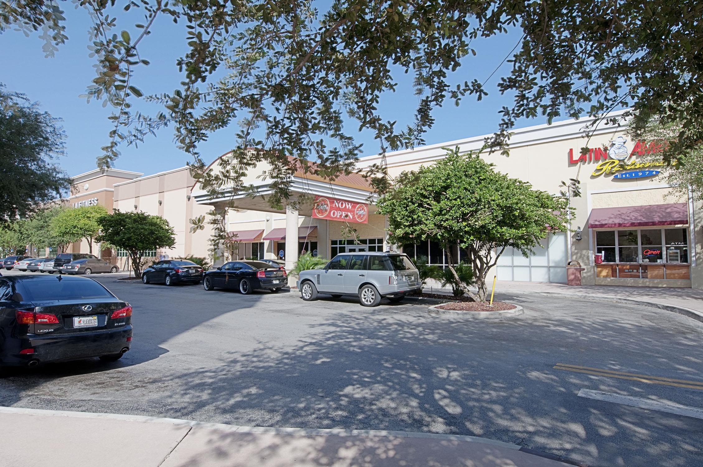 Western Kendall & Hotel 3*
